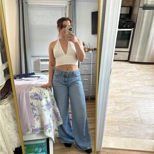 Wrangler Worldwide Mid Rise Wide Leg in Betty Blue